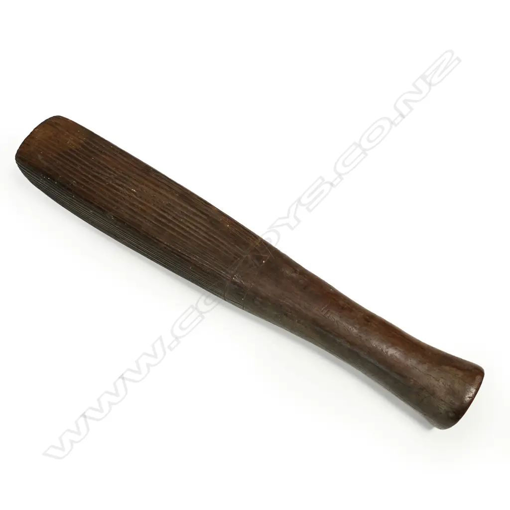 A c.1900 pacific hardwood i`e (tapa beater), Image 1++